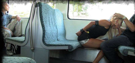 [IMG]Sucking cock on the train