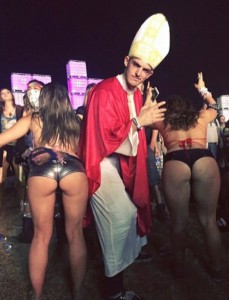God bless the booty