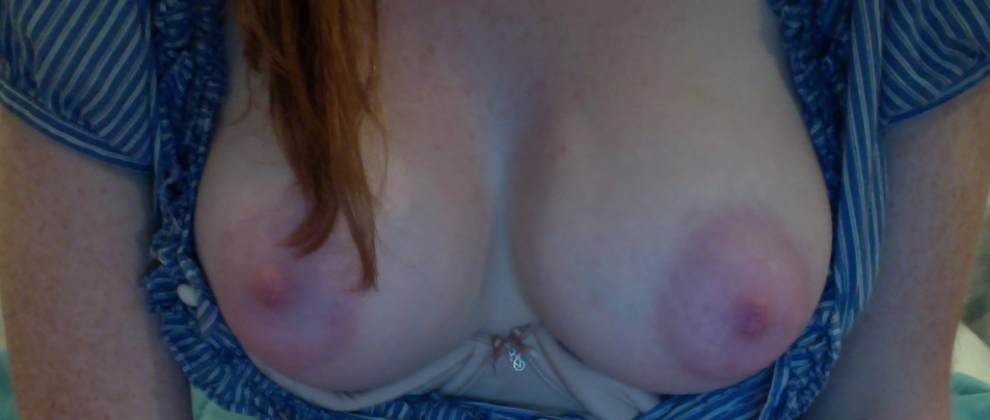 Come play with my pu[f]fy nipples