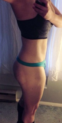 Working out has been paying off :) Still 20 pounds away from my goal...