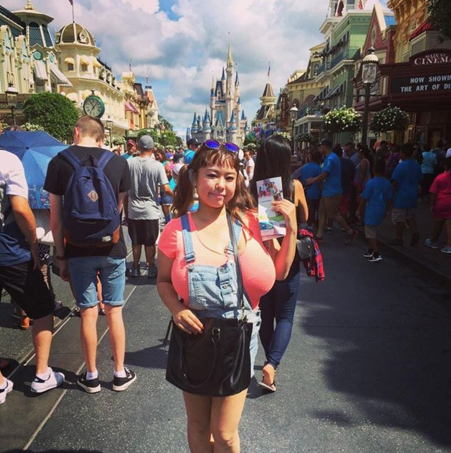 Fuko at disneyland