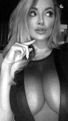 Snapchat of Lindsey Pelas