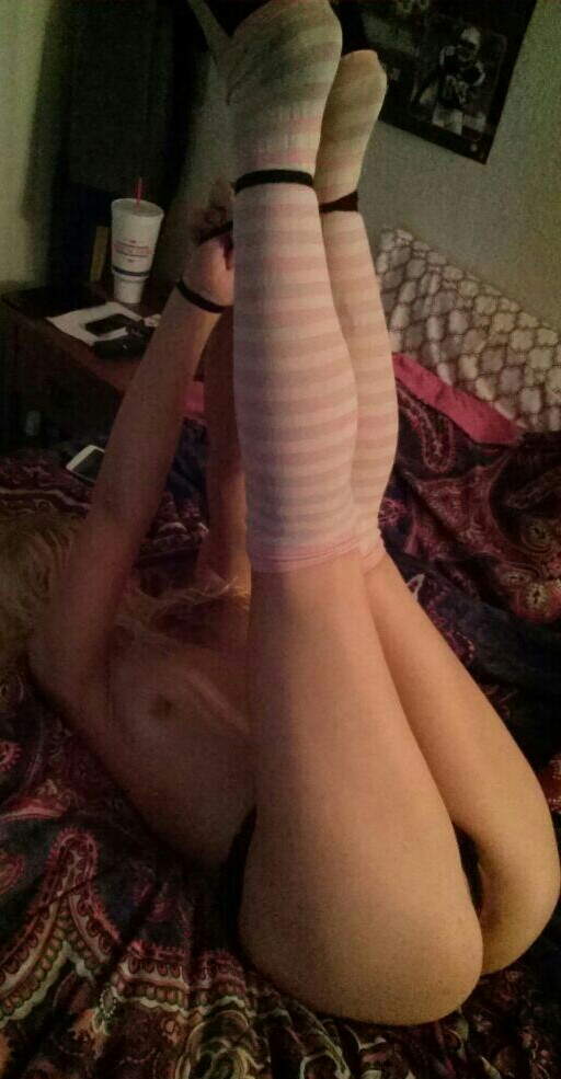 Tied up and ready [f+m]