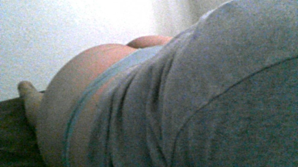 (F) Just a peek! Thongs are my favorite ;)