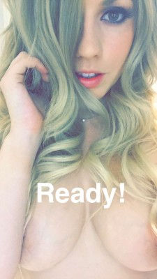 Lexi Belle is ready.