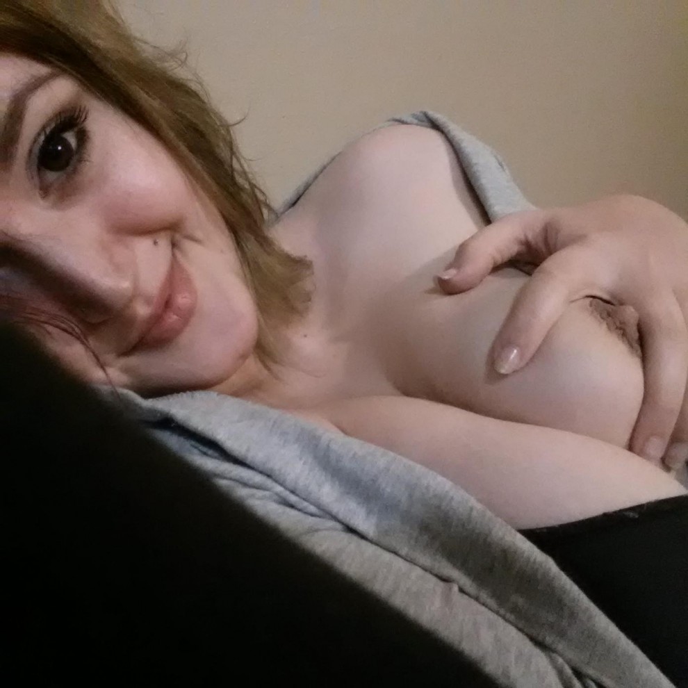 [F] bored....can I watch you cum?