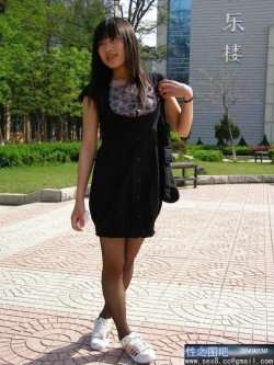 Lovely Chinese college girl