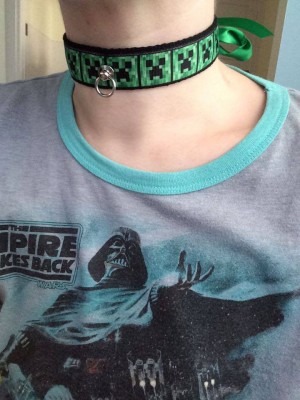 Geeky Ribbon Collar - This one is Minecraft!