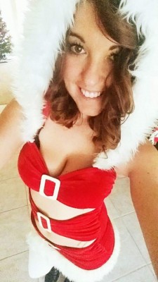 Santa's sexy helper!