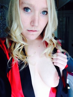 (f)eel like taking my robe off for you