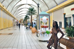 naked in the mall