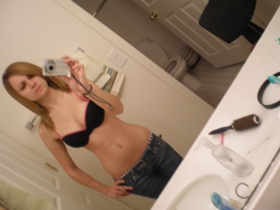 selfshot in bathroom