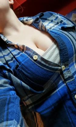 I am a shirt stealer
