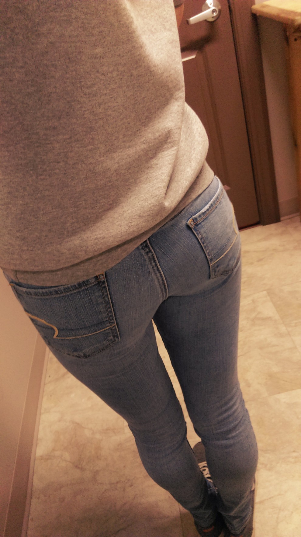 My Booty In My Favorite Tight Jeans!