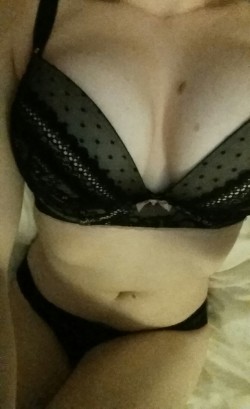 Relaxing after a long day at work ♡