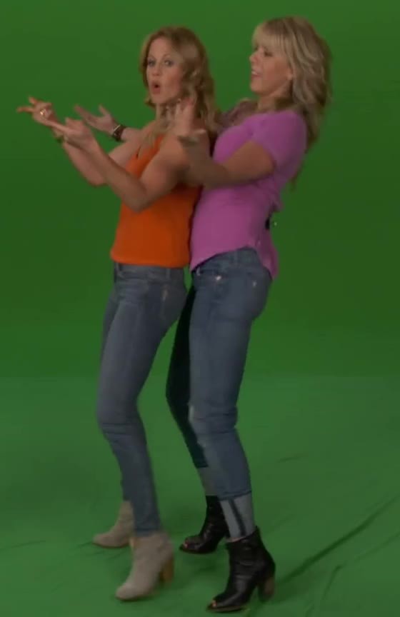 Candace Cameron Bure and Jodie Sweetin plot from Fuller House | Sniz Porn