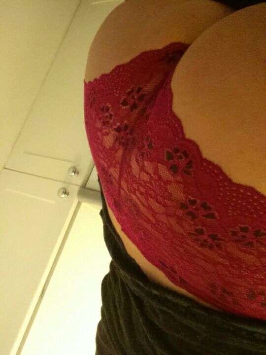 [F] How about some red lace