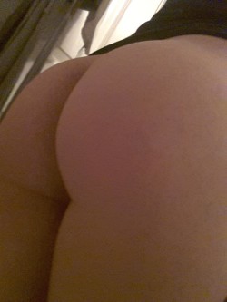 She left this on my phone. [F]
