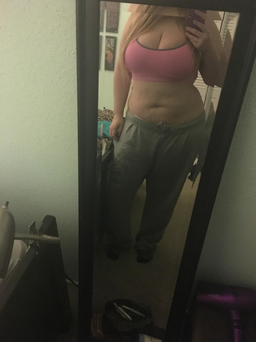 Sports bra and sweats are sexy right?