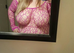 just a casual friday dress:) Happy Friday to you:)