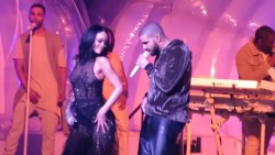 Rihanna and Drake - Work @ Anti World Tour [More in Comments]