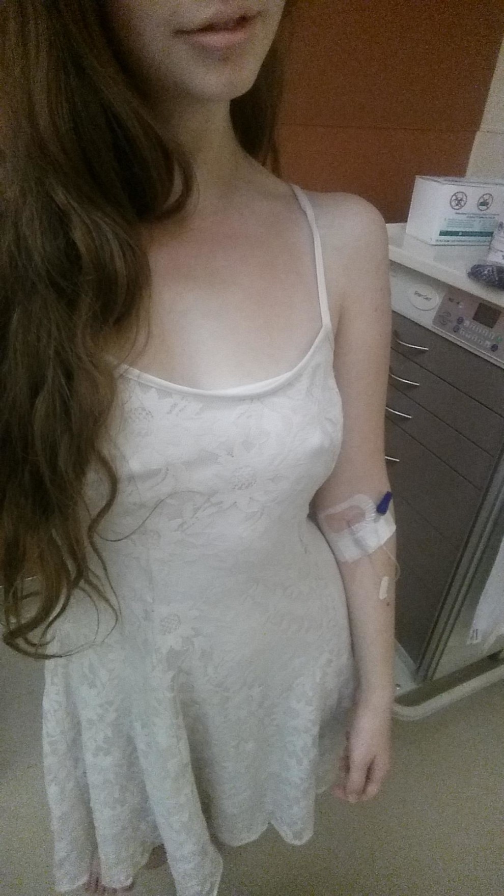 Just got discharged [f]rom the ER and couldn't resist the photo op