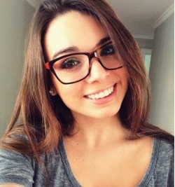 Love a girls with glasses