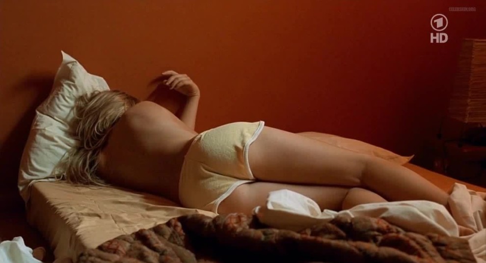 Ludivine Sagnier in "Swimming Pool" (2003).