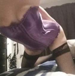 Wife likes to dress up to receive my cock