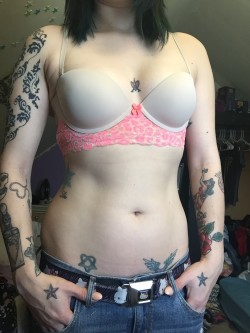 not (f)ully nude but tatted up ;-)