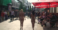 nudist tourist