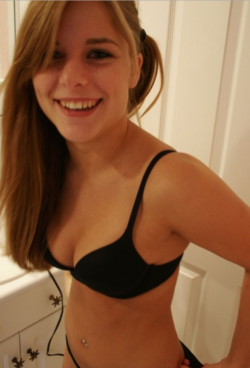 Cutie in black bra