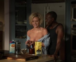 Nicky Whelan in House of Lies