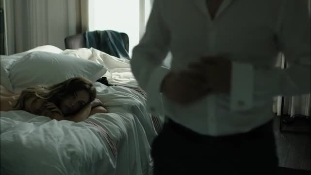 Riley Keough in The Girlfriend Experience