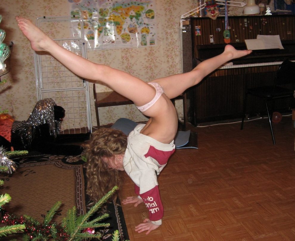 Handstand in undies