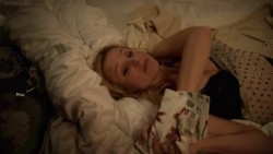 Kristen Bell in House of Lies