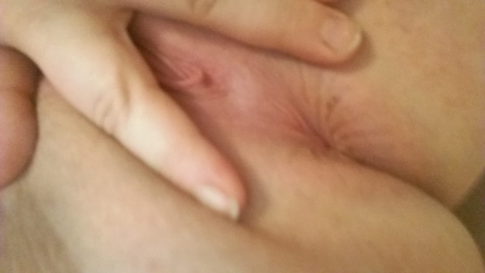 Should I get a BUTT PLUG??? (F)IRSTPOST)