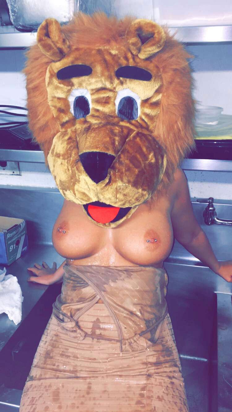 Topless Tiger