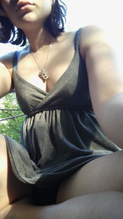 Meet me on the playground? Im [f]eeling rather playful ????