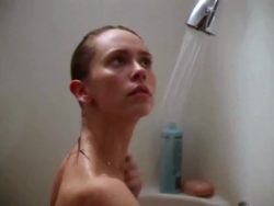 Jennifer Love Hewitt - Party of Five - Showering Plot