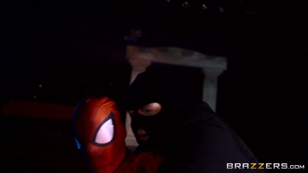 Spider Man & Black Cat - Brazzers