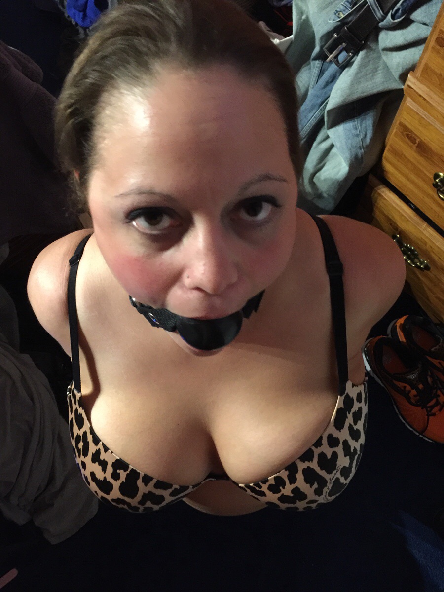 Wifey (31) wants to be shared