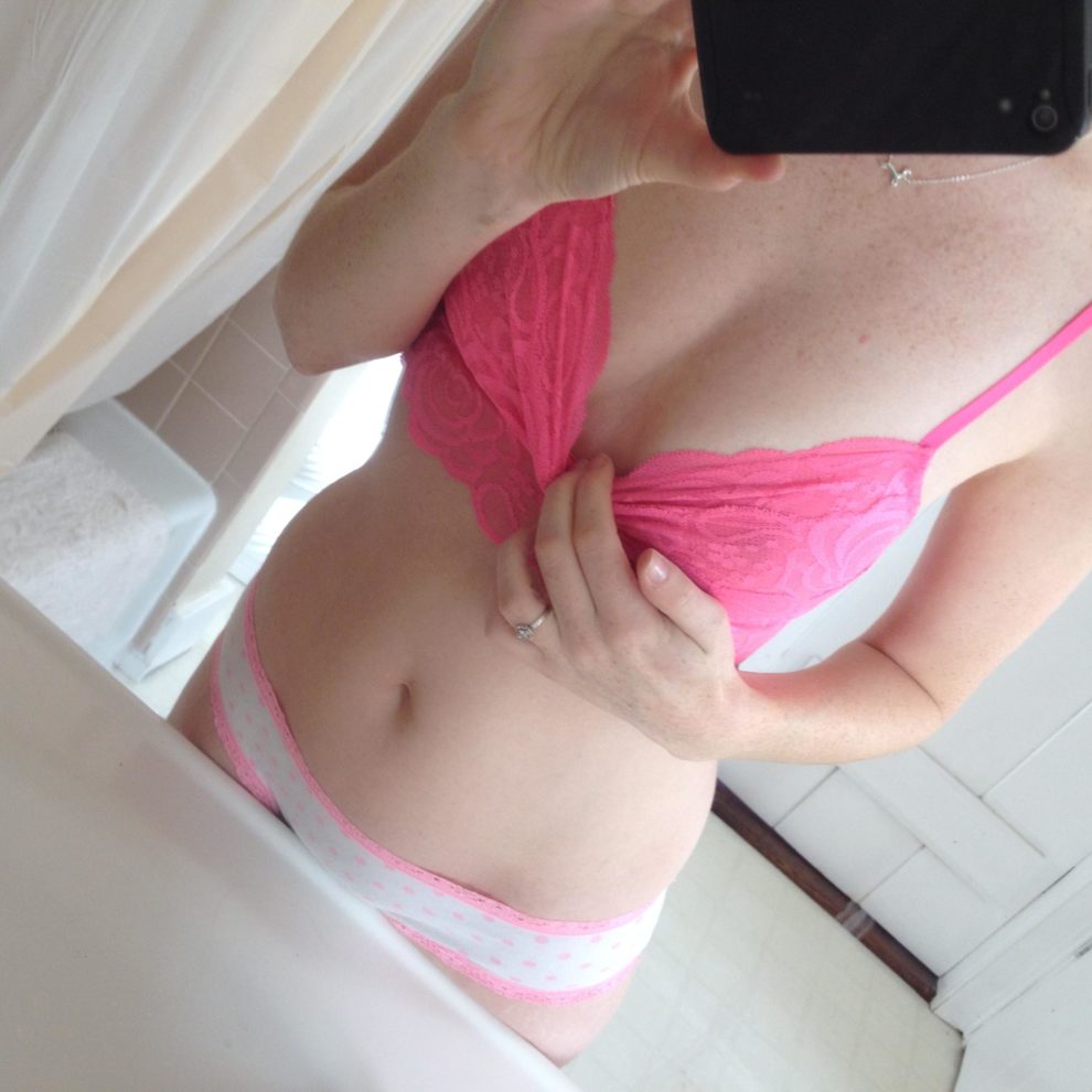 Just a little tease / Happy Summer! (f)