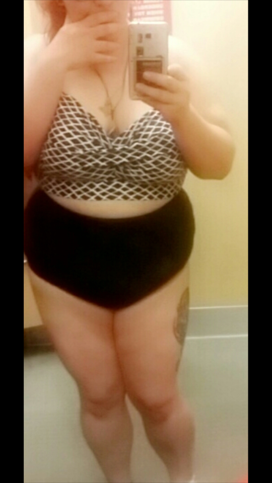 New Bathing suit of this kind...never worn something like this before...be nice ❤????????