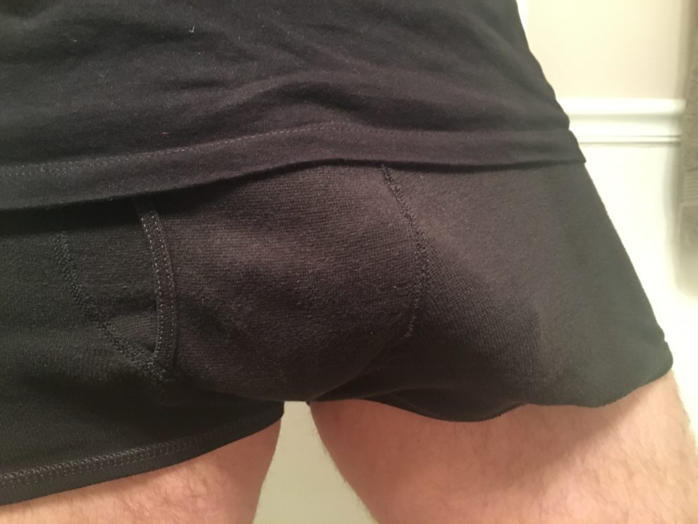 Any of you alt girls interested in seeing more of this [m]etal head's big package? Will post more.