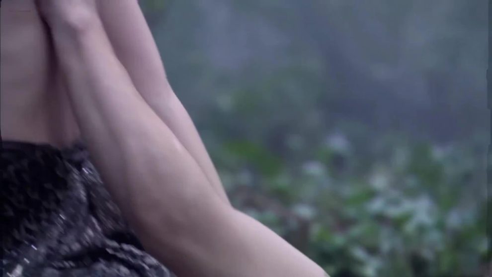 Natalie Dormer sex in the woods plot