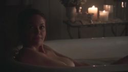 Diane Lane and her Unfaithful Bathtub plot