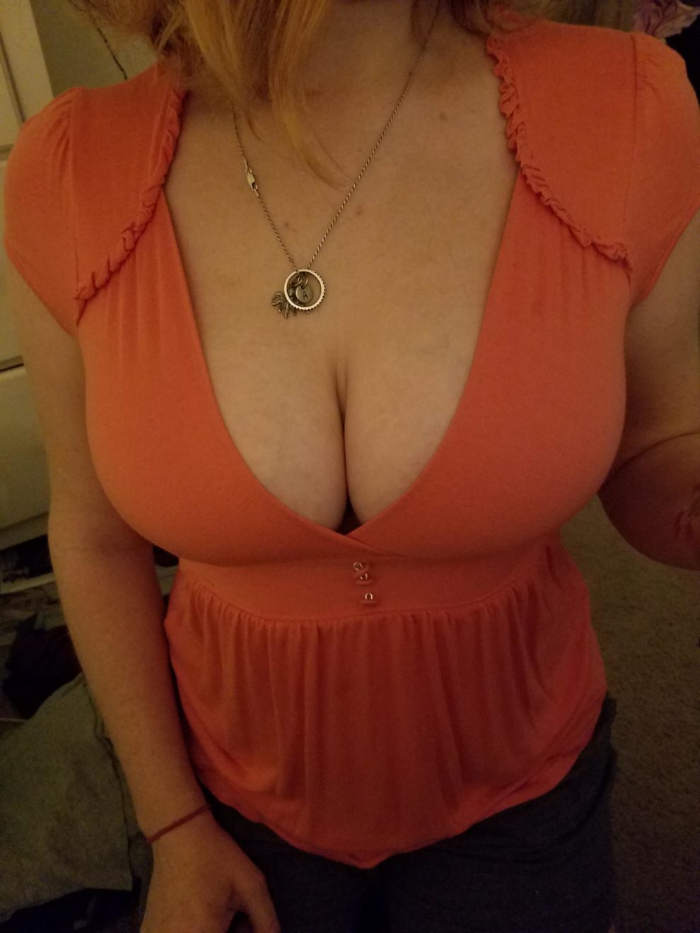 Burstingout with no bra! [F] :) 5'2