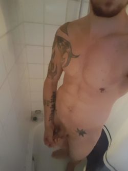 I love to shower in the (M)orning it wakes me up perfectly