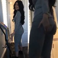 Kylie Jenner booty